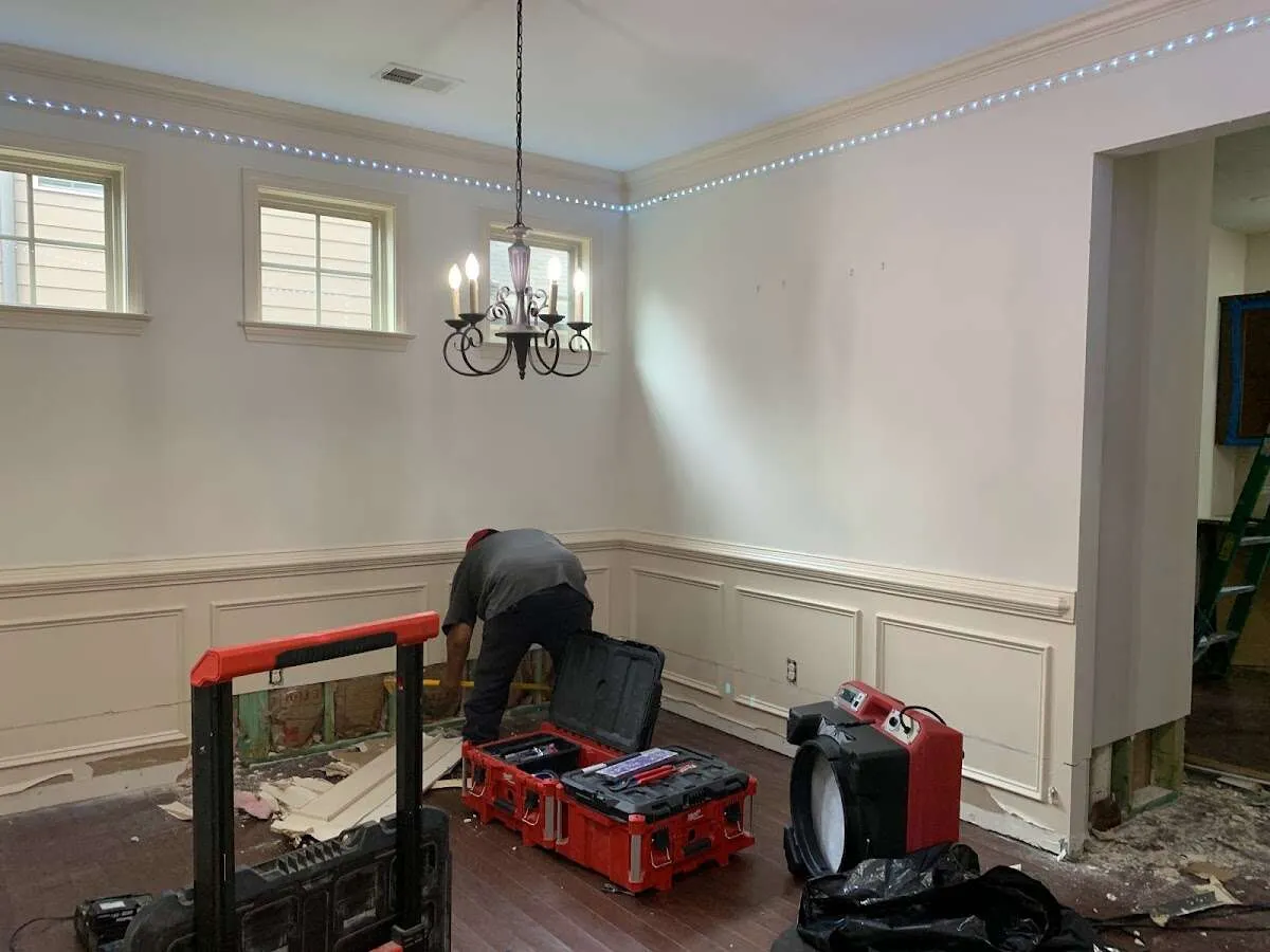 Restoration technician with professional equipment in Mequon